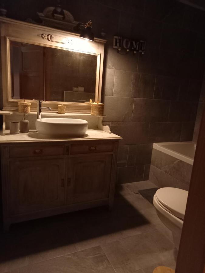 Les Chambres De La Cour Arsimont Экстерьер фото